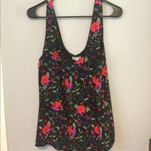 S41-Joie top in a medium